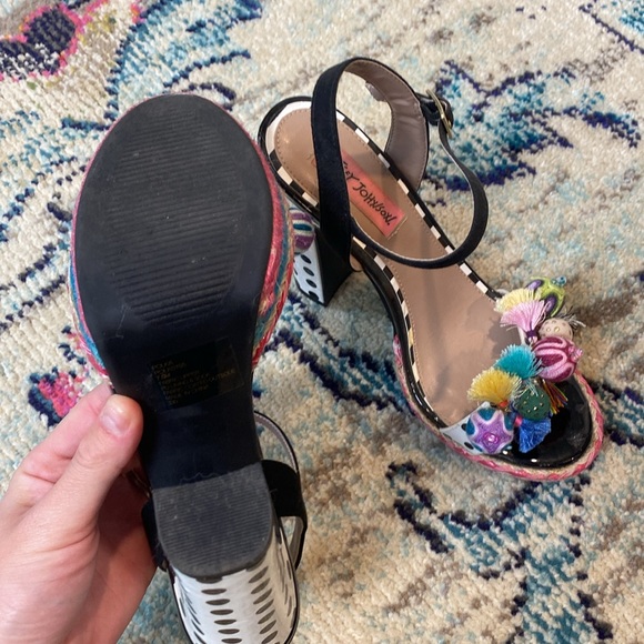 Betsey Johnson heels - Picture 4 of 4